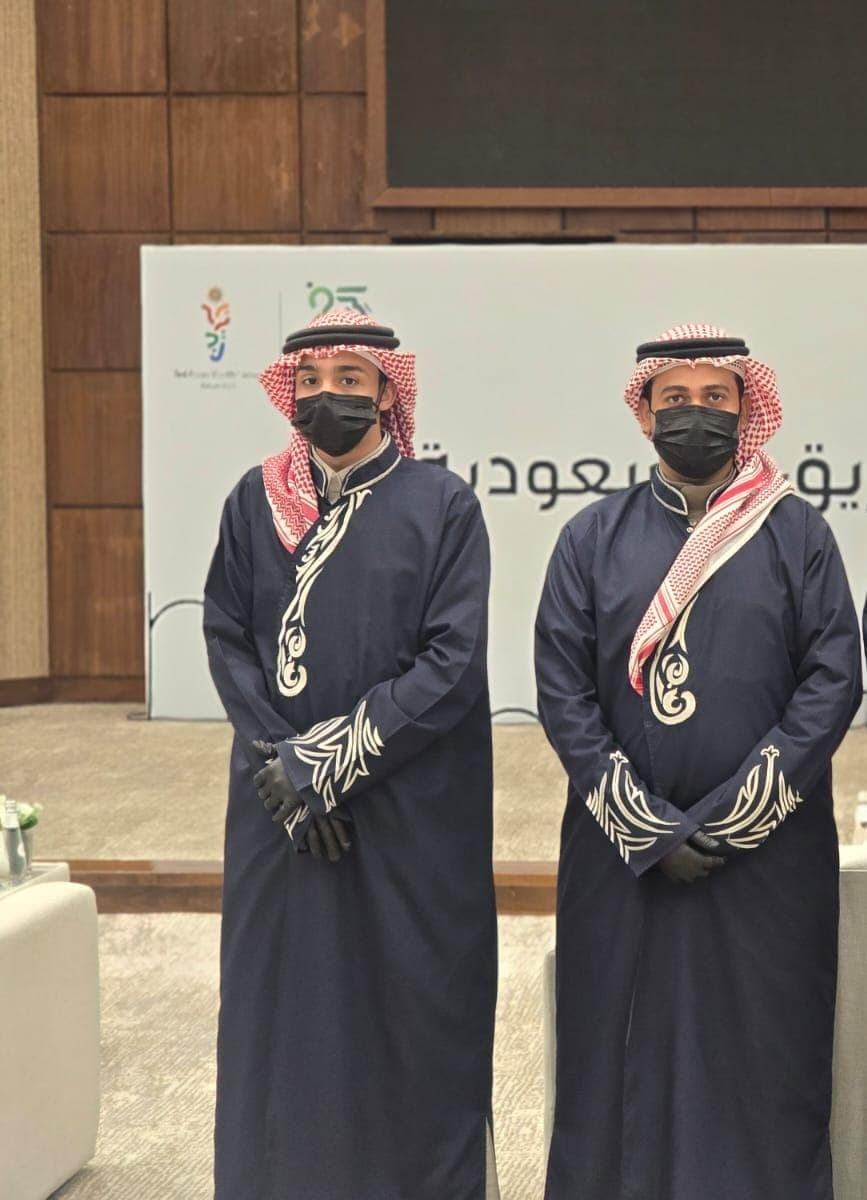 قهوجي الرياض للمناسبات: دليل اختيار وحجز خدمة ضيافة عربية احترافية